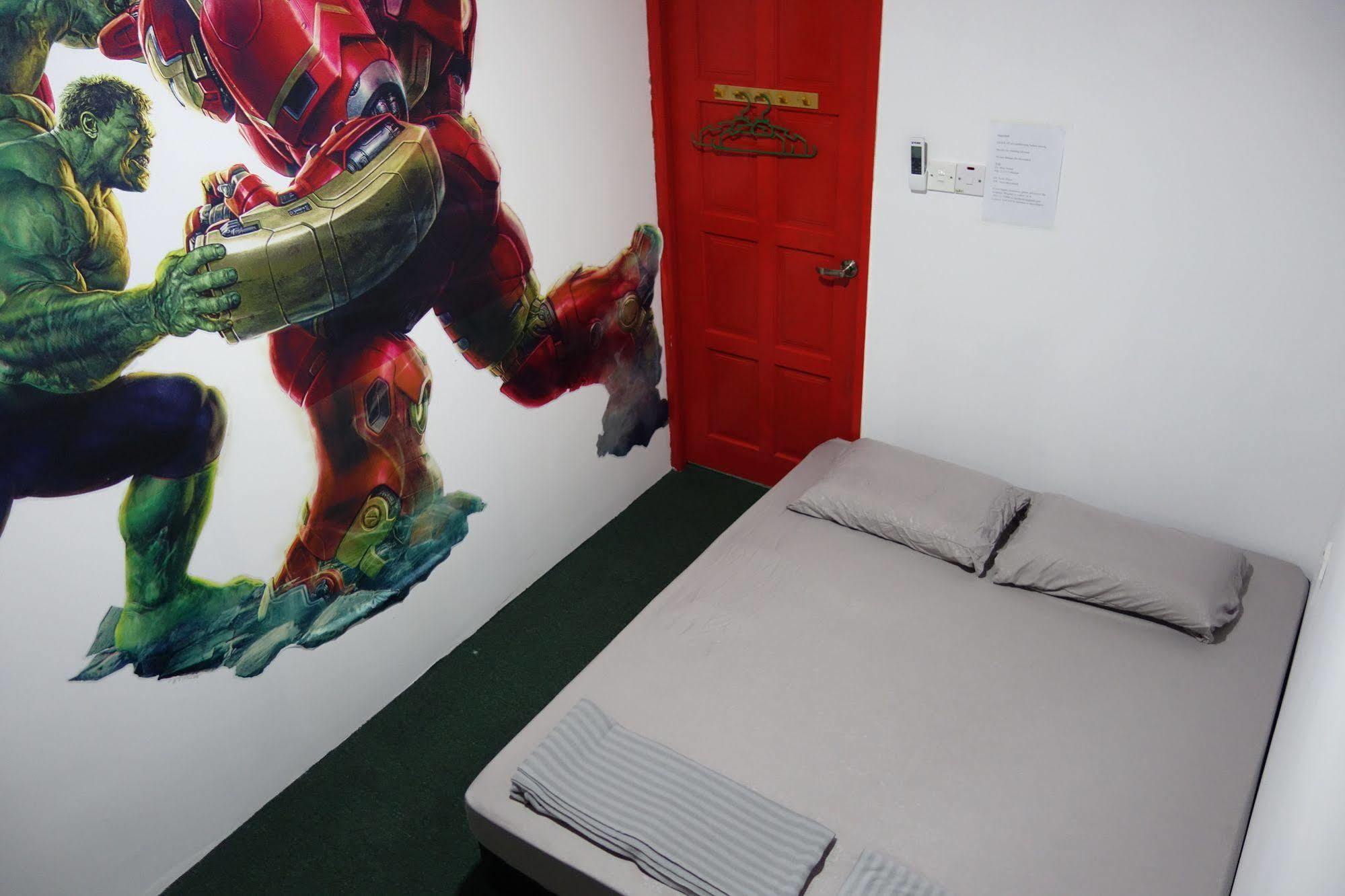 Hero Hostel Kuching Exteriér fotografie